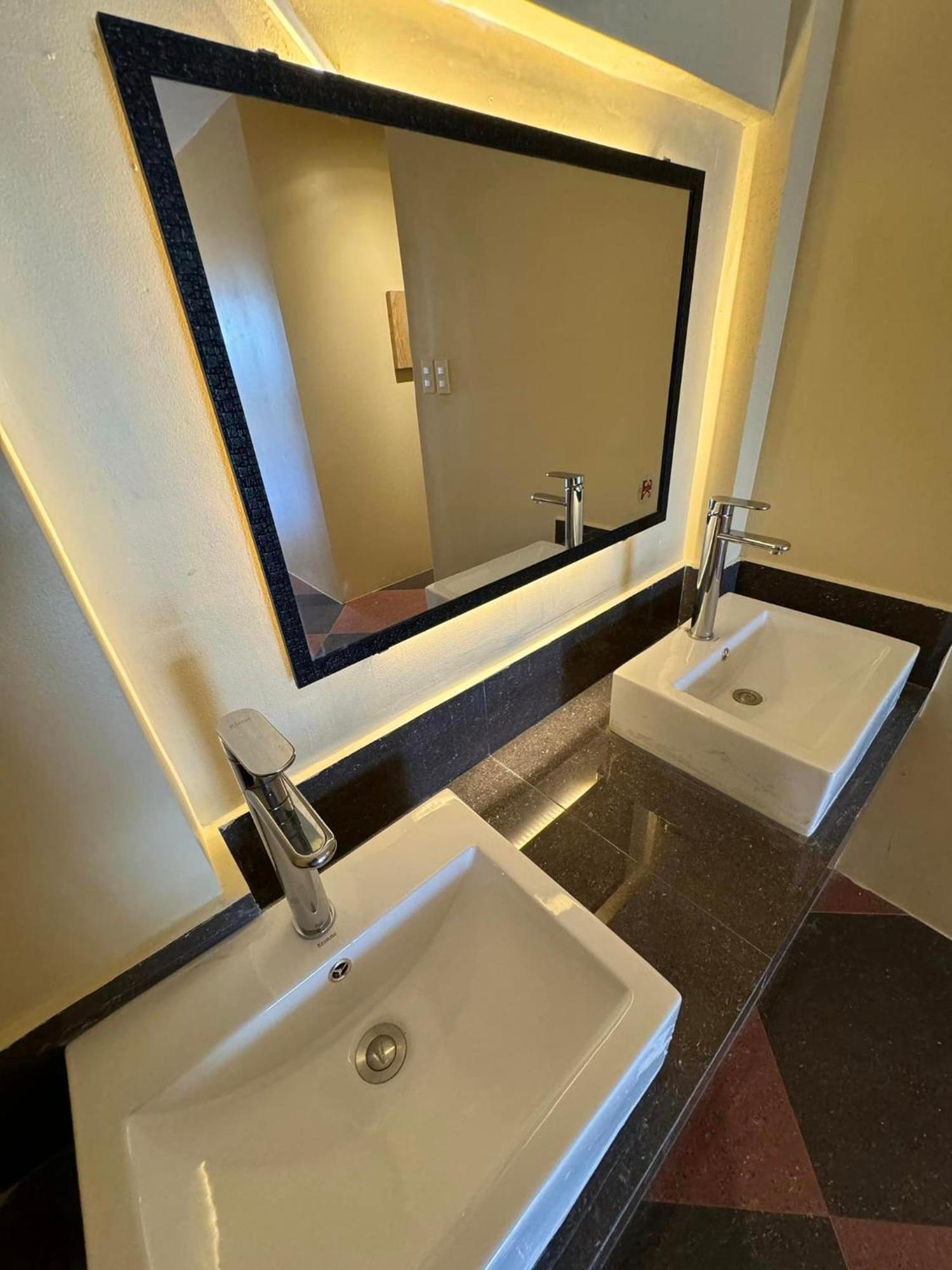 Cerca Hotel Balabag  Kültér fotó